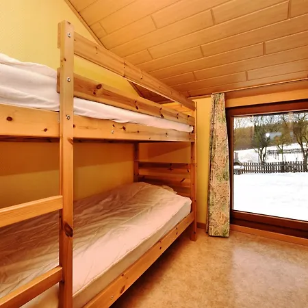 In St Vith With Hot Tub, Cleaning Included Tatil Evi